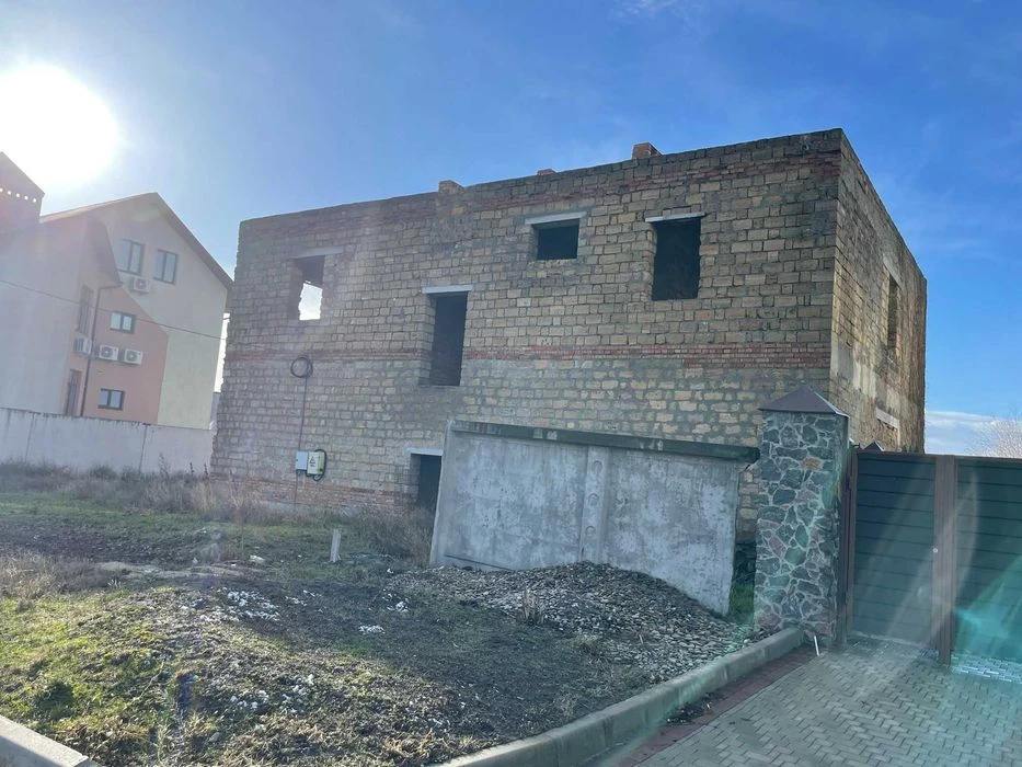 Соляні еліт. район будинок 306 кв.м,7 сот на березі ціна 130