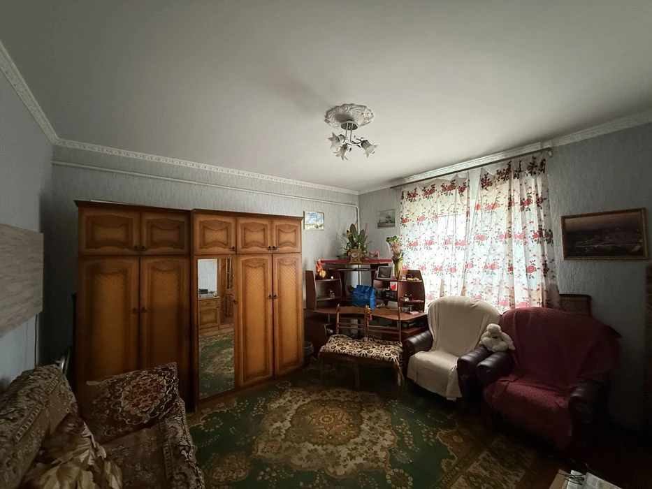 Продается дом на перегоне в Ц.Селе.360м,участок 10 соток.