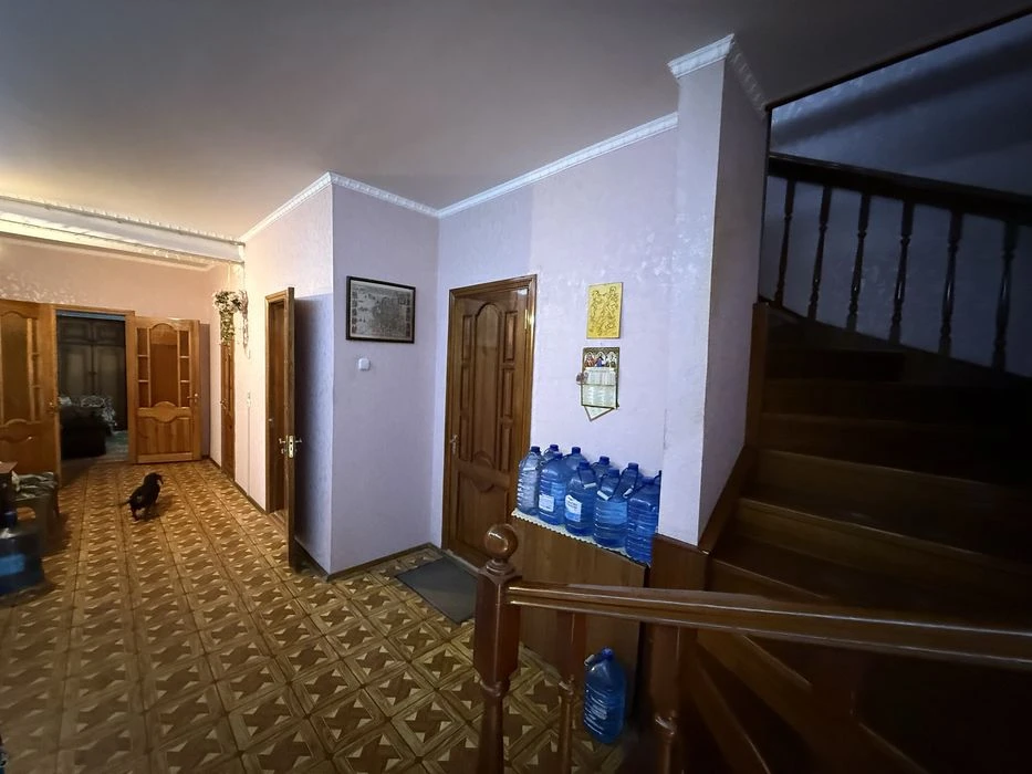 Продается дом на перегоне в Ц.Селе.360м,участок 10 соток.