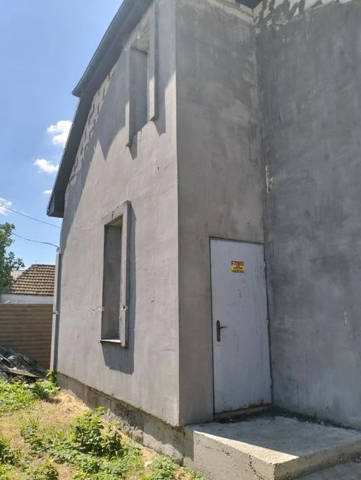 2х эт.дом, ул.Волонтерская, р-н Велама 63000$
