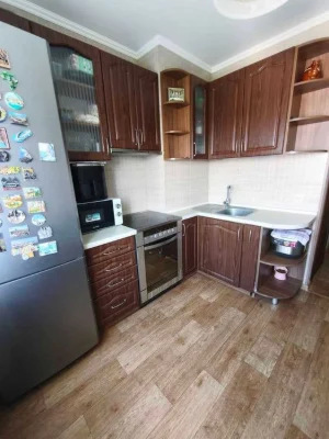 Продам 3-комн квартиру на С. Палия /Высоцкого
