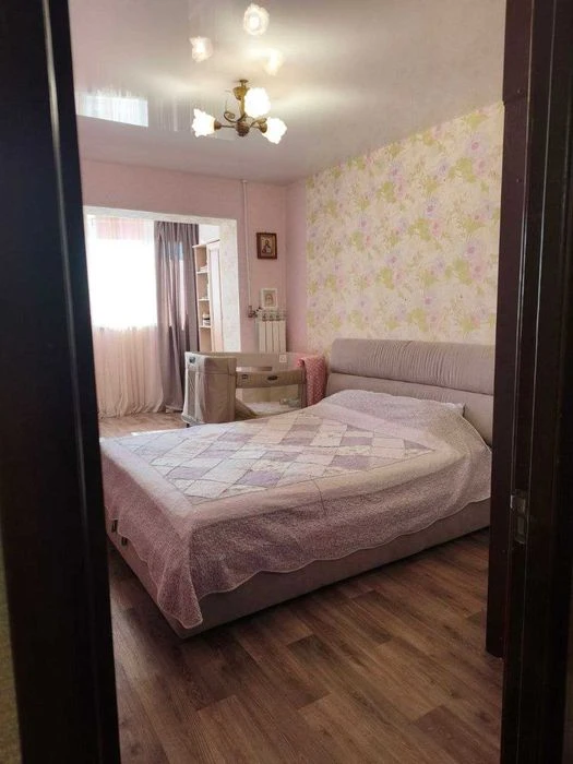 Продам 3-комн квартиру на С. Палия /Высоцкого