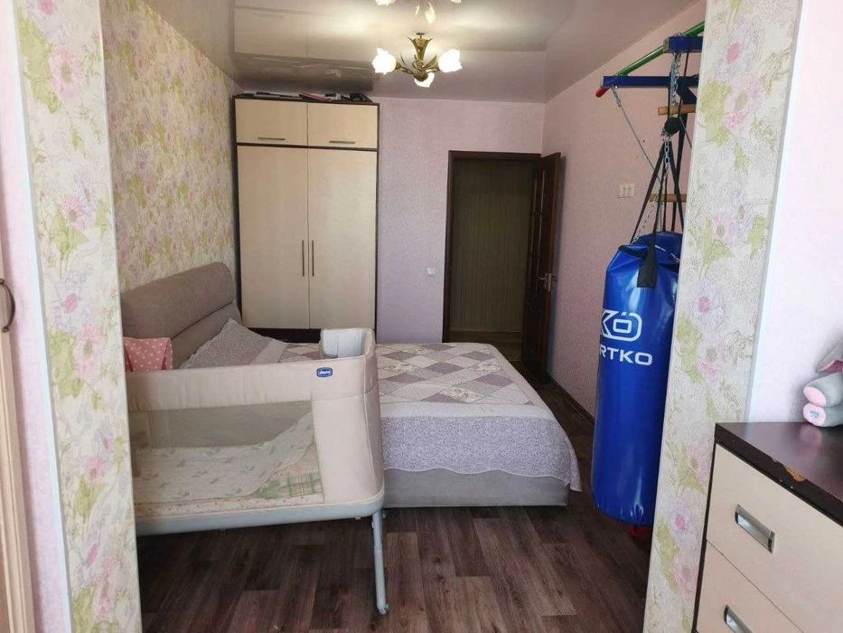 Продам 3-комн квартиру на С. Палия /Высоцкого