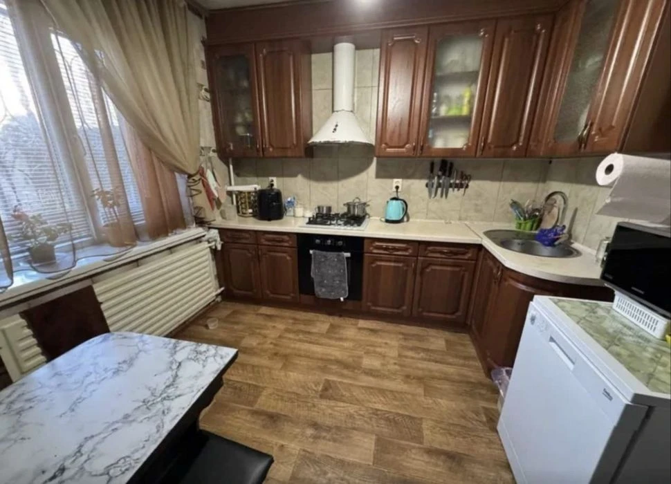 Продам отличный дом в Ингульском районе.