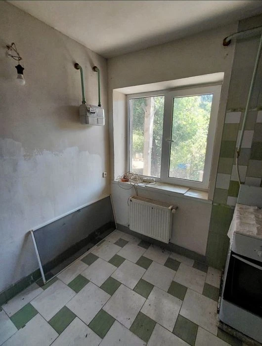 Продаж 2х будинків в одному дворі