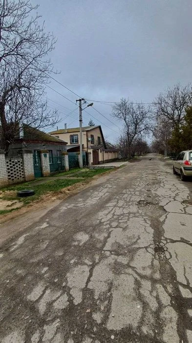 Продам пол дома ЮТЗ ПЕР. Полярный -  Молодогвардейская