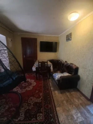Дом в начале Широкой Балки