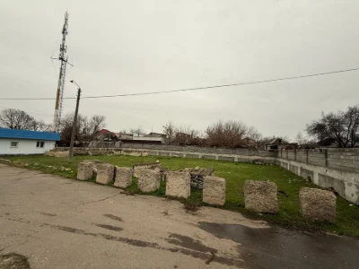 Продаю отличный участок земли  с домом  в  Центре. 4 Слободс
