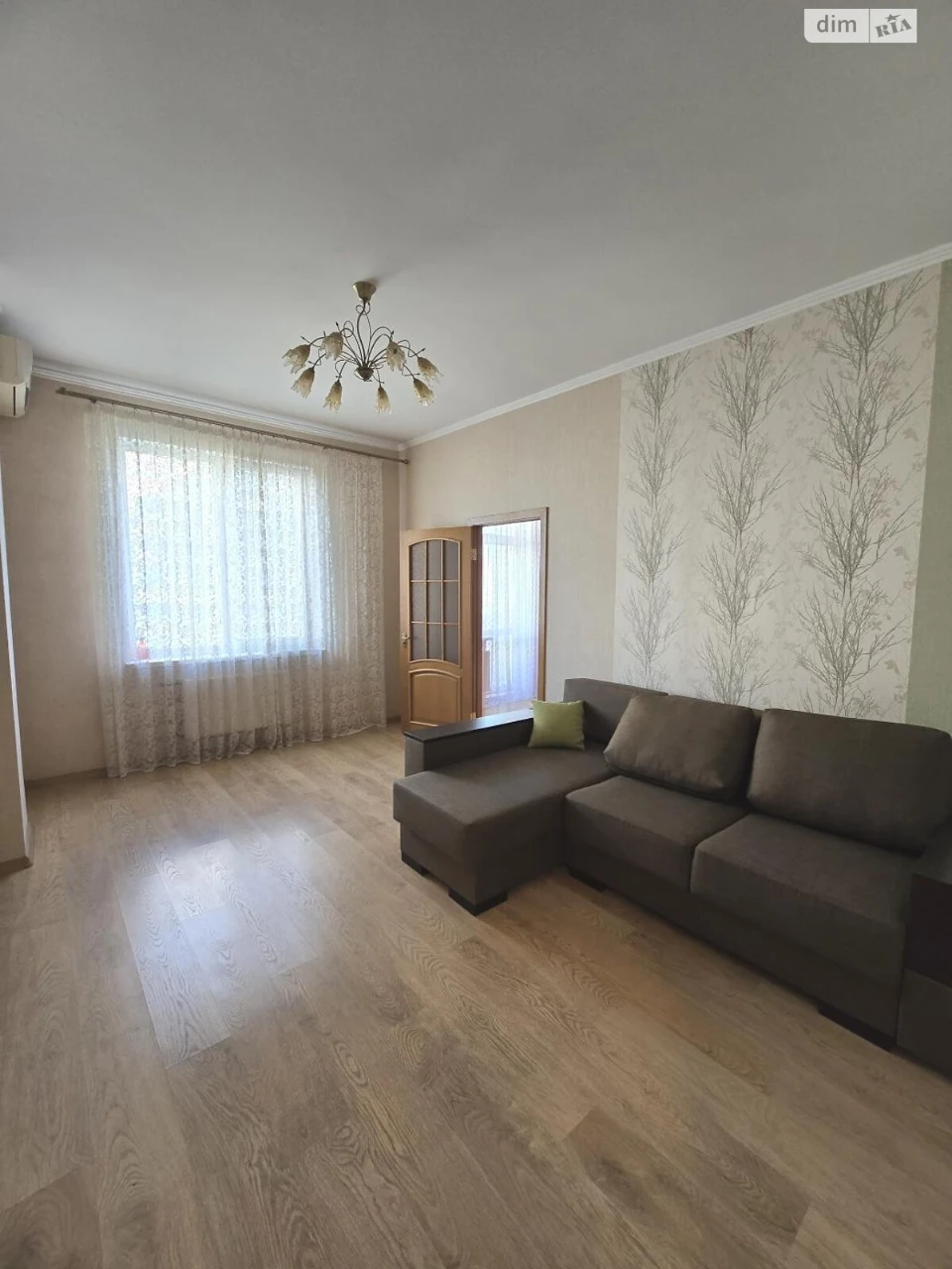 Продажа квартир Приморский.