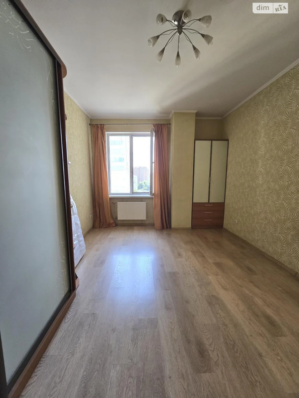 Продажа квартир Приморский.