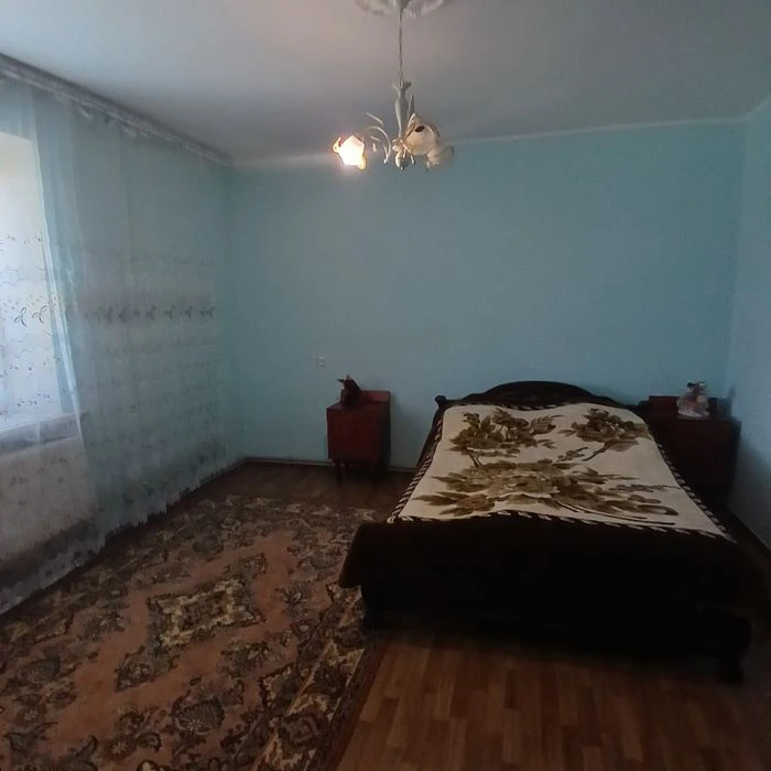 Продаю 2х поверховий будинок Казарського