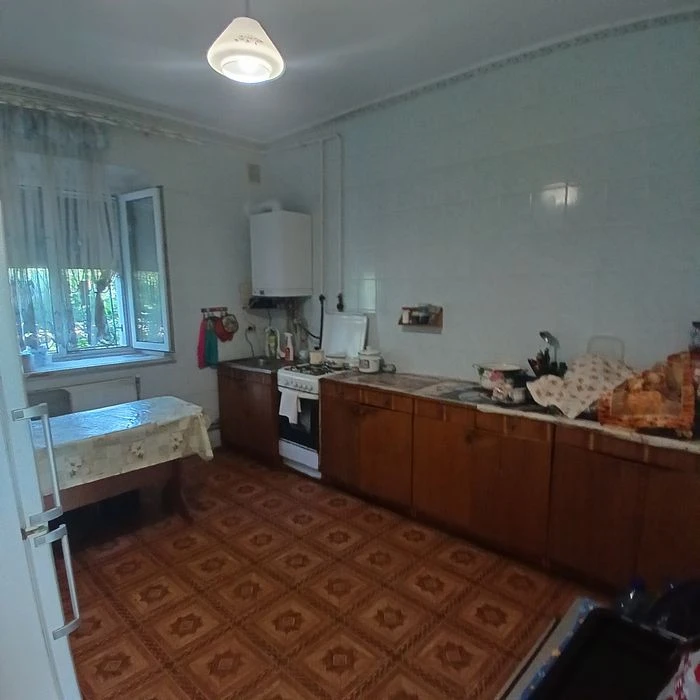 Продаю 2х поверховий будинок Казарського