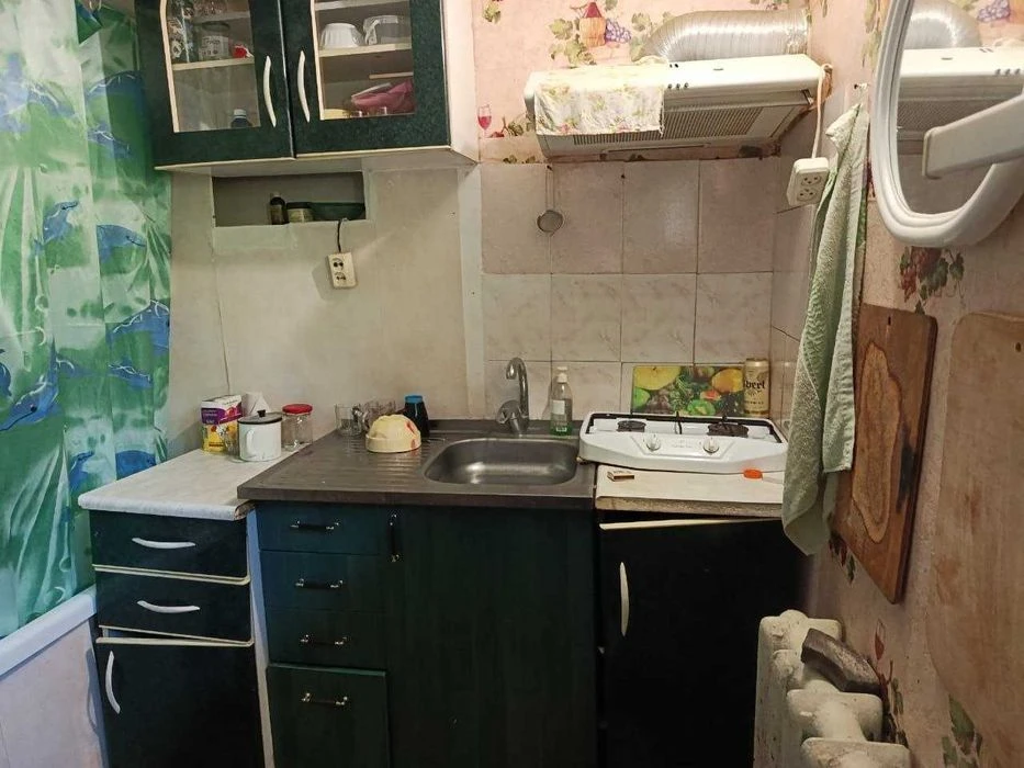 Продам будинок з окремим двором в Лісках, 5 кімнат