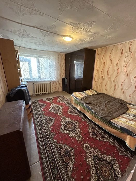 Продам будинок з окремим двором в Лісках, 5 кімнат