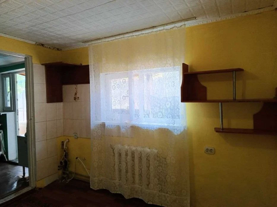 Продам будинок з окремим двором в Лісках, 5 кімнат