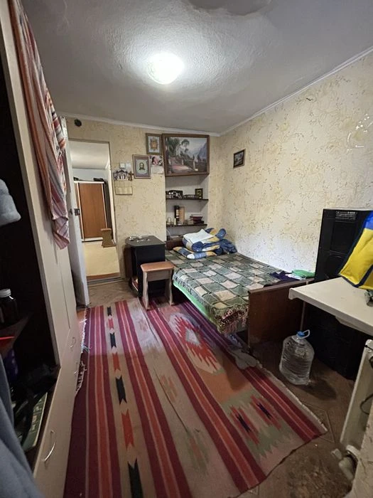 Продам будинок з окремим двором в Лісках, 5 кімнат