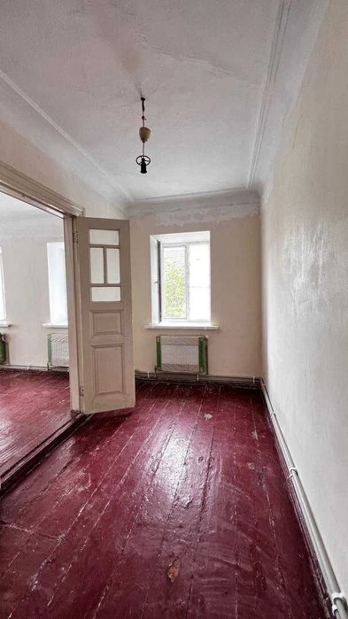 Продаж будинку • 3к • 54.3 м² • 5.6 сотки • свій двір • гара