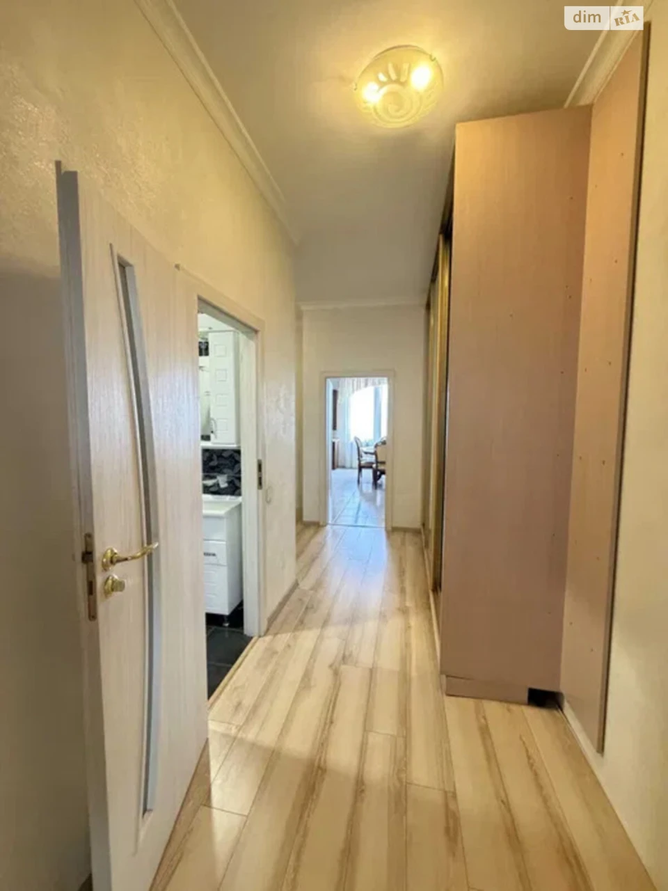 Продажа квартир Приморский.