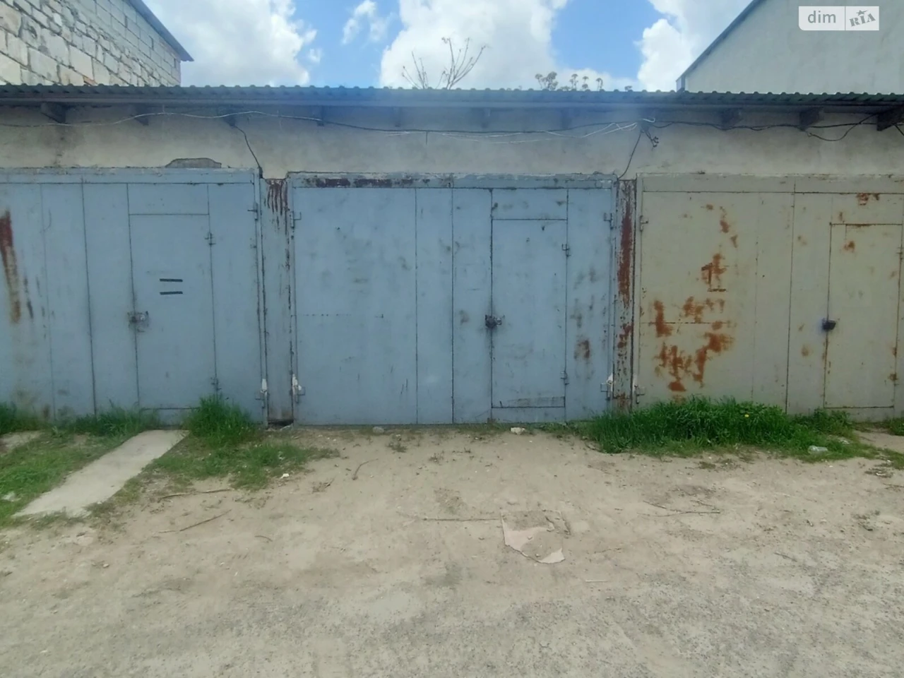 Продаж Місце в гаражному кооперативі Північний
