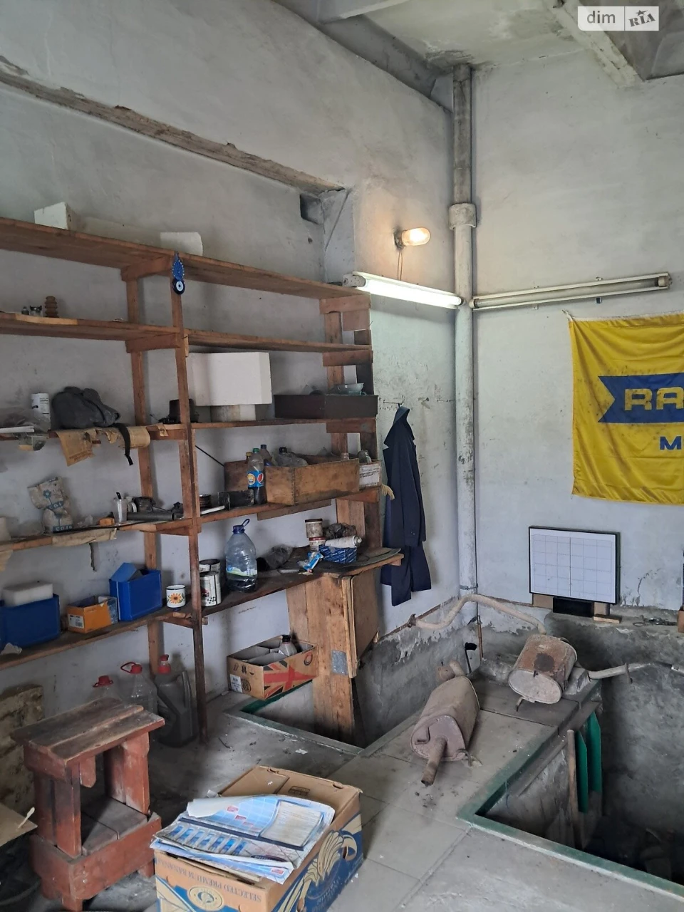 Продаж Місце в гаражному кооперативі Заводський