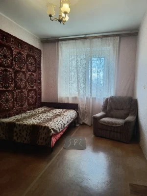 2к квартира на низькому поверсі Ковпака