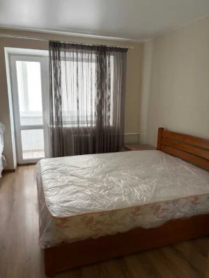 Продаж 3  кімн.квартири на вул.Петропавлівській