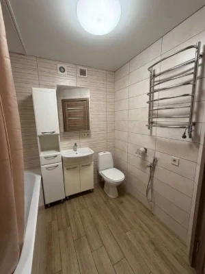 Продаж 3  кімн.квартири на вул.Петропавлівській