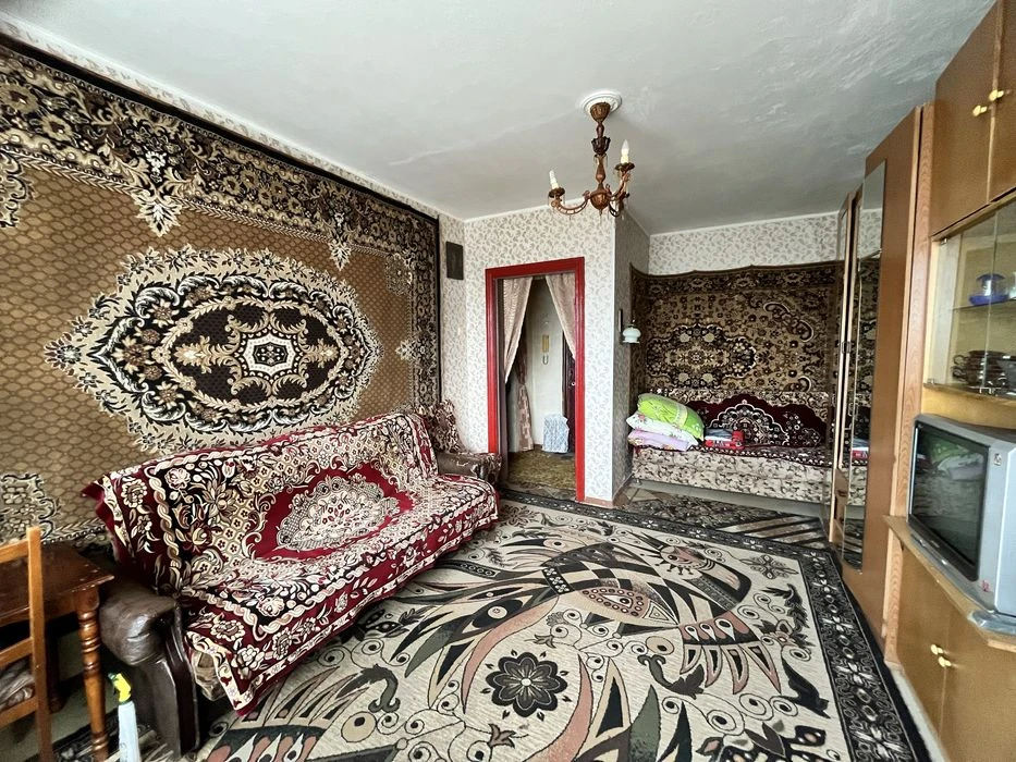 1 к кв Лушпи район 23 школи