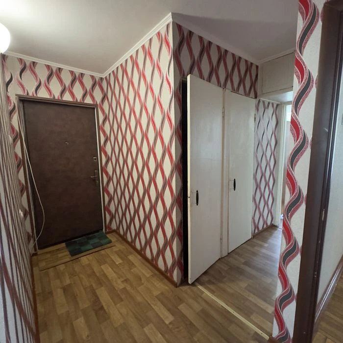 2х кімнатна квартира по Г. Кондратьєва.
