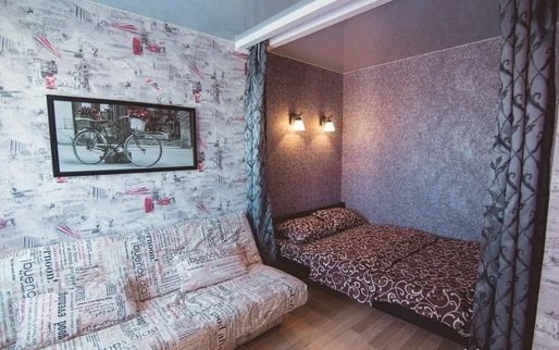 Продам 1 кім з АО, Лушпи, Меблі та техніка