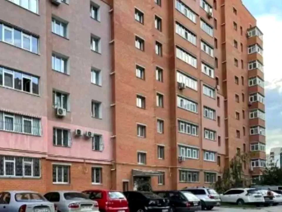 Квартира. Суми, Івана Сірка вул. (Дем'яна Коротченка)