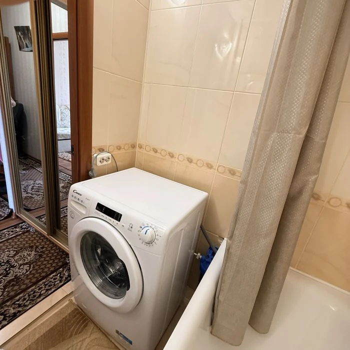 Продаж 2к.кв на вул. Заливна