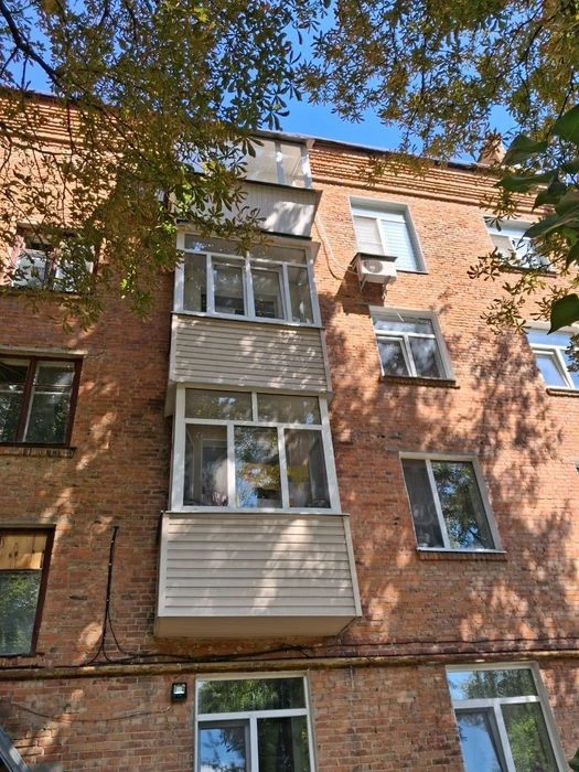 Продаж 3кім. квартири по вул. Олександа Олеся