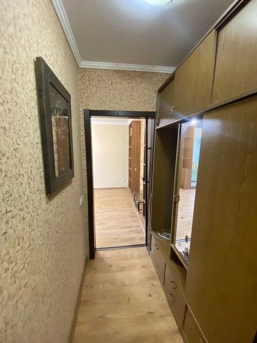 Продам 2 х кімнатну на Сумської тероборони (колишня Ковпака)