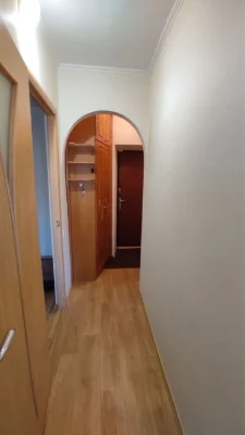 Продам однокімнатну квартиру на Петропавлівській без клмісіі