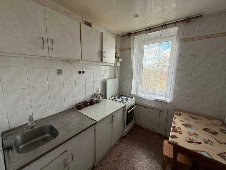 Продаж 1-кімнатної квартири по вул.Засумська (р-н магазину В