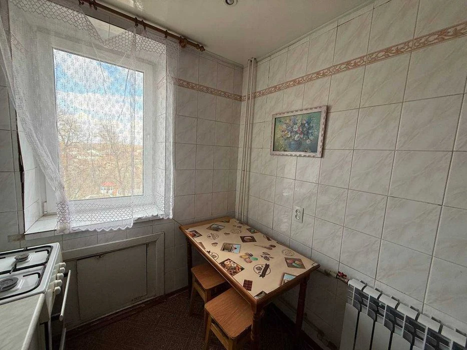 Продаж 1-кімнатної квартири по вул.Засумська (р-н магазину В