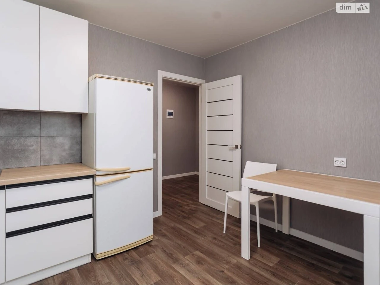 Продаж Квартира Зарічний
