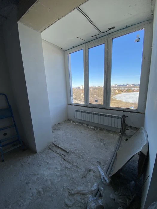No commission. Not an agency. Hydropark residential complex. Two-level apartment.