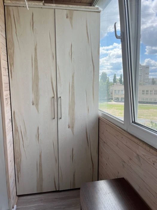 Продаж 2 кімнатноі квартири  на проспекті Лушпи.