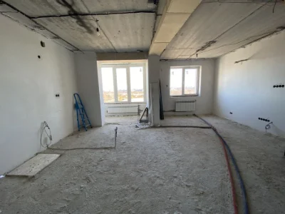 No commission. Not an agency. Hydropark residential complex. Two-level apartment.