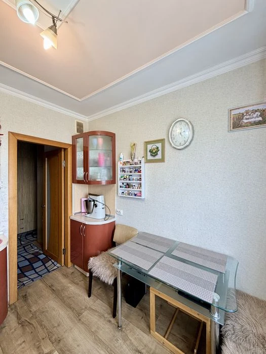 Продаж 2х кімнатної квартири на Ремісничій