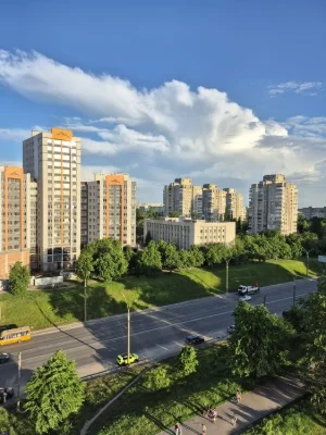 Продам 2к квартиру Лушпи 5, корпус 28