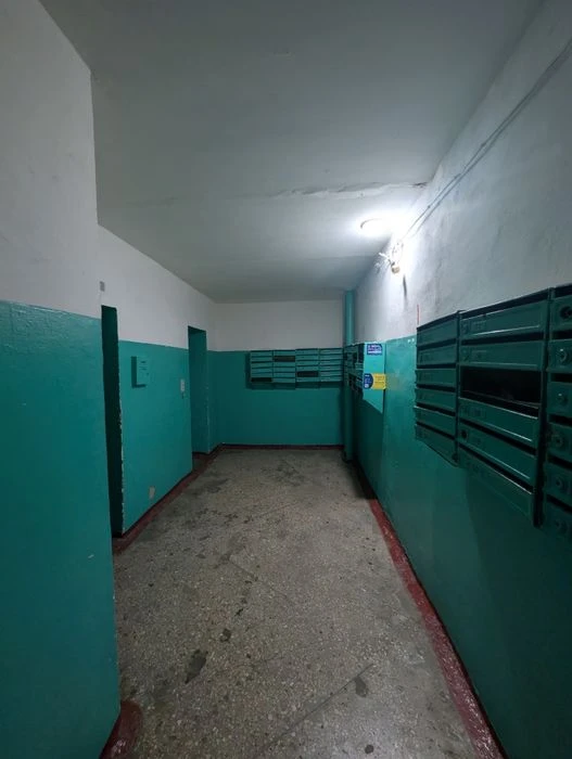 Квартира на І. Сірка біля клініка Unicam