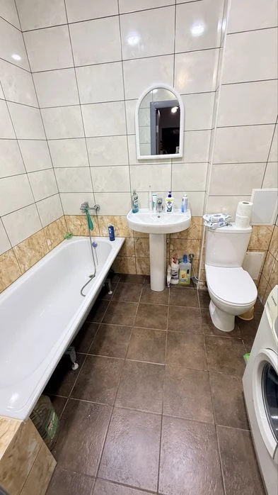 Продаж 1к.кв на Луганській