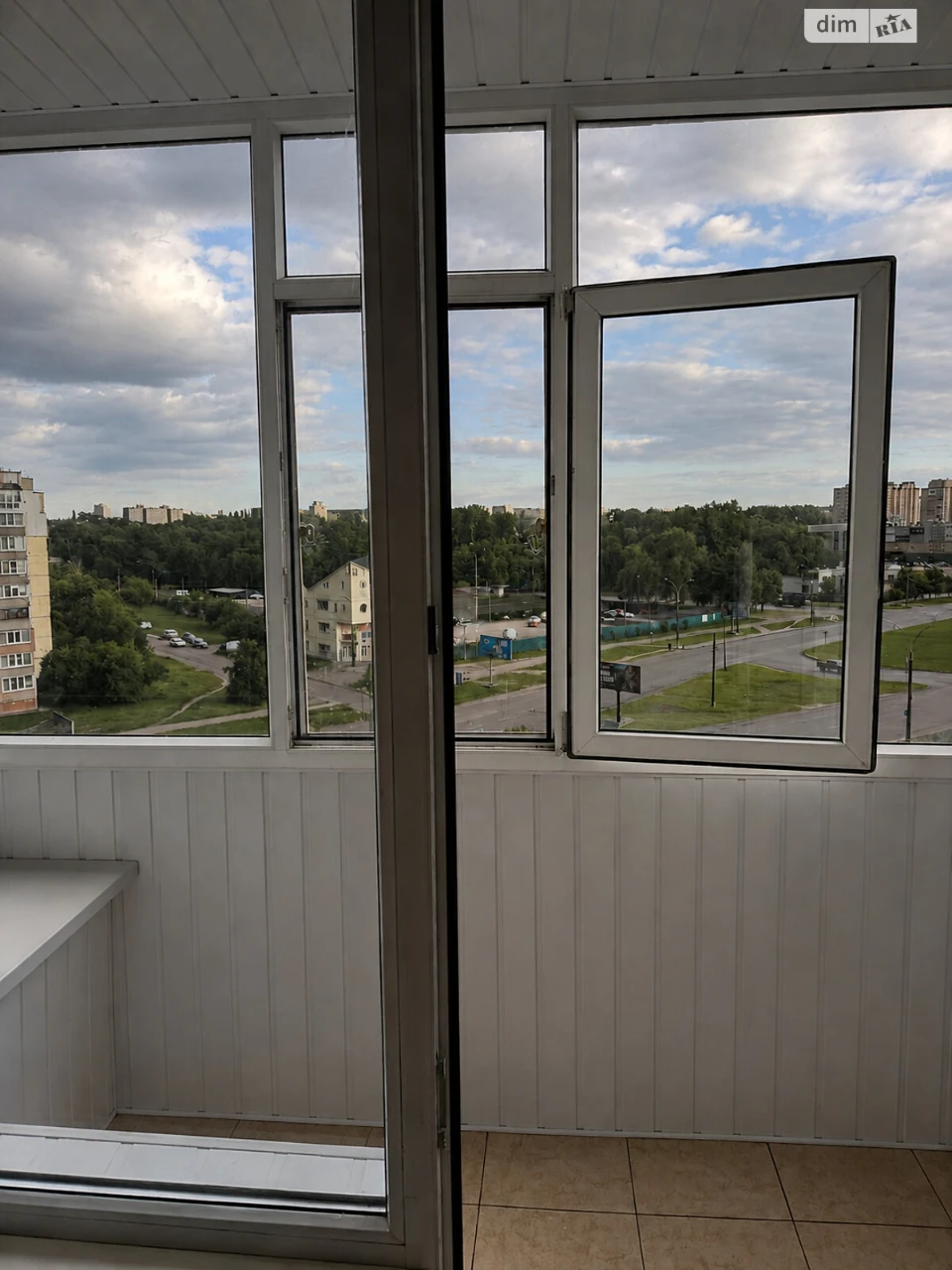Продаж Квартира Зарічний
