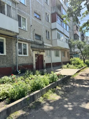 Продам 2-х вул. Чорновола