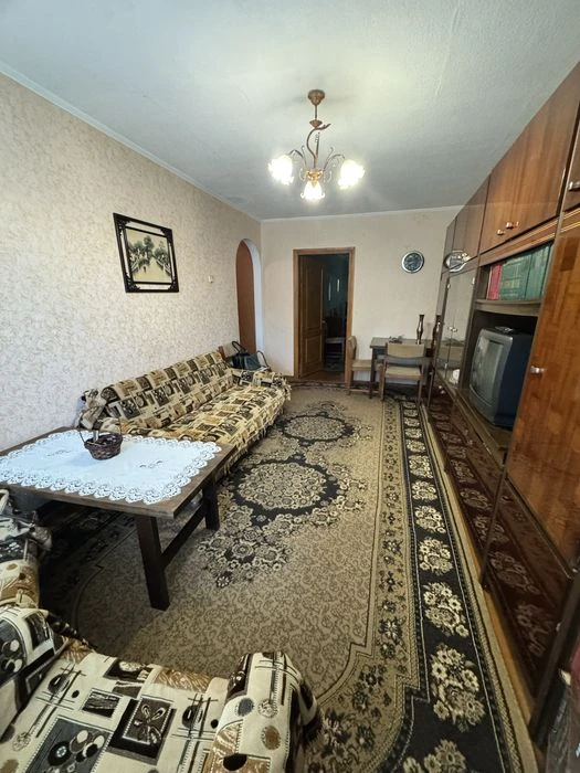 Продам 2-х вул. Чорновола