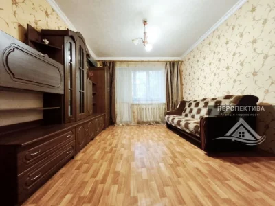 2-кімнатна квартира, Лушпи, 1 поверх!