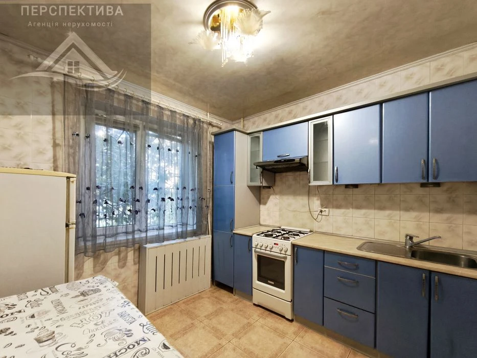 2-кімнатна квартира, Лушпи, 1 поверх!